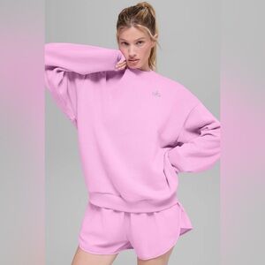 ALO Yoga NWT Accolade Crewneck Pullover Candy Heart Pink Size S SOLD OUT